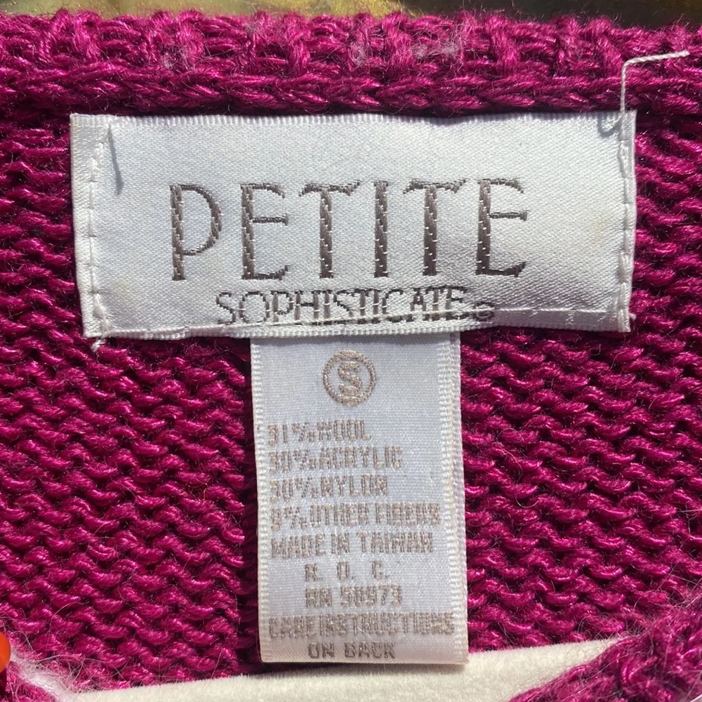 Vintage Knit Pullover Sweater with Beads - Picture 9 of 12